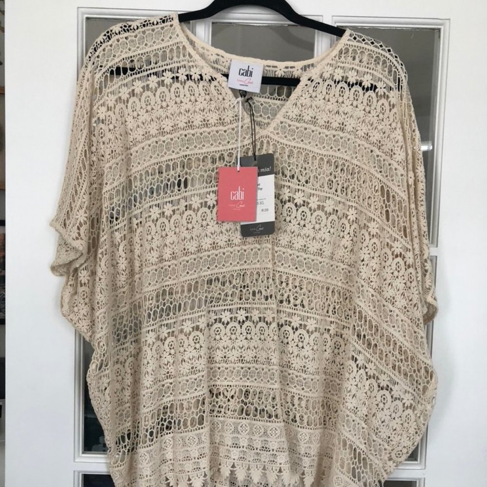 cabi NWT Capri Top S Love, Carol Collection